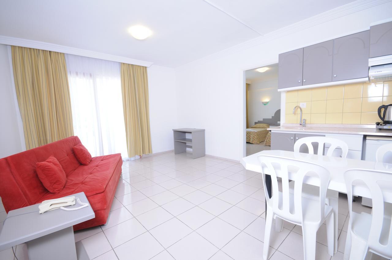 Club Kocer Apartments Мармарис Экстерьер фото