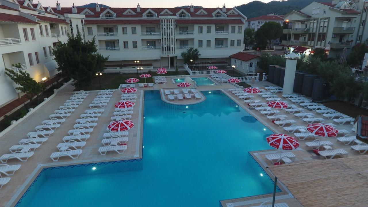 Club Kocer Apartments Мармарис Экстерьер фото