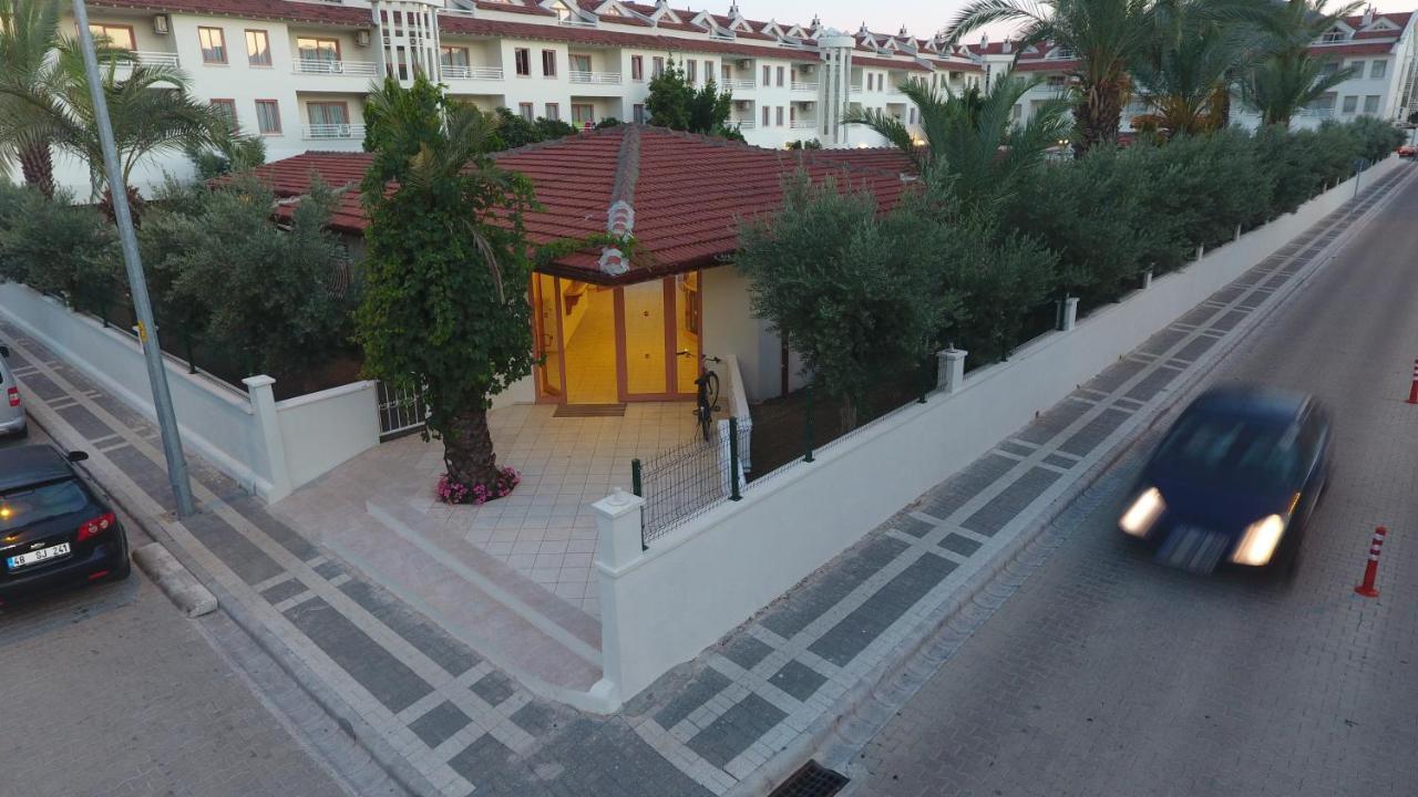 Club Kocer Apartments Мармарис Экстерьер фото